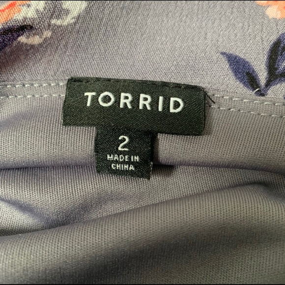 TORRID FLORAL PRINT LACE UP CRINKLE GAUZE LOOSE FIT TRAPEZE SUMMER DRESS SIZE 2 - Picture 8 of 8